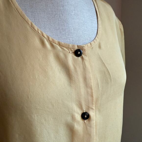 Express 100% Silk Button Front Blouse Butter Yellow XS - Picture 2 of 8